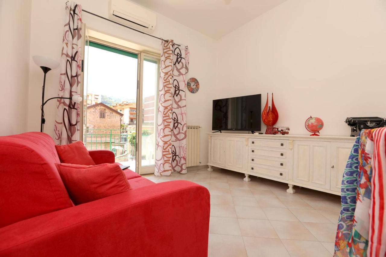 Estate4Home - Casa Pina Sorrento Bagian luar foto